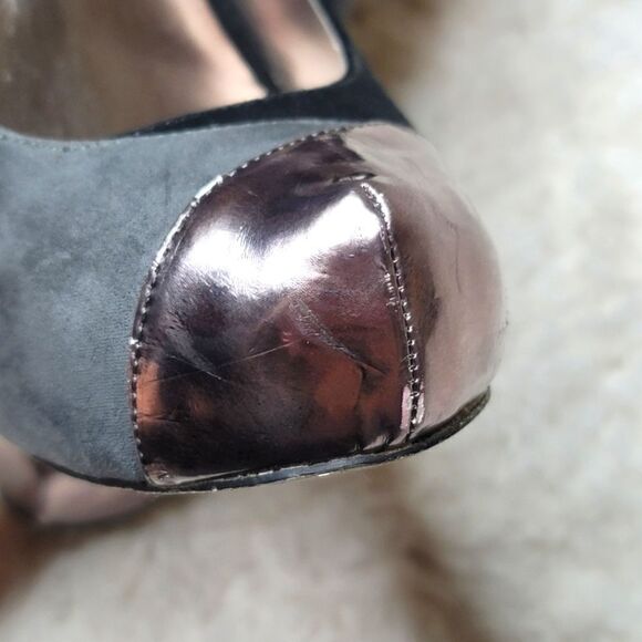 Steve Madden Flirrt Platform Black Grey & Metallic Colorblock Pumps Heels - Picture 11 of 12